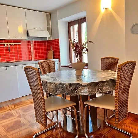 Zukanovic Apartment